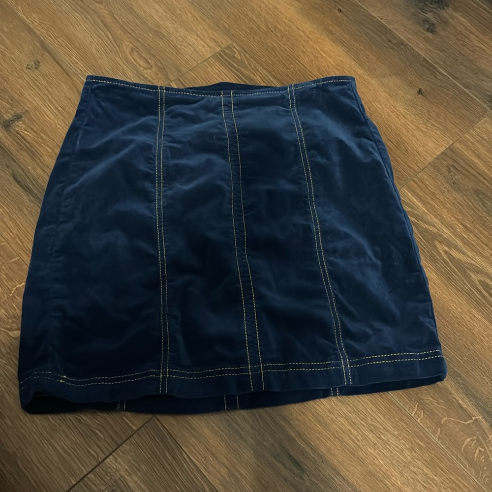 Velvet skirt